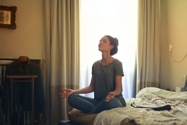 aprender a meditar en casa